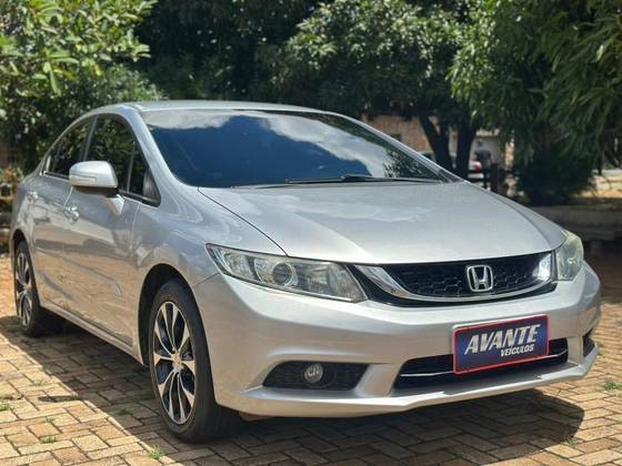 HONDA CIVIC 2.0 LXR 16V FLEX 4P AUTOMÁTICO HONDA CIVIC 2.0 LXR 16V FLEX 4P AUTOMÁTICO
